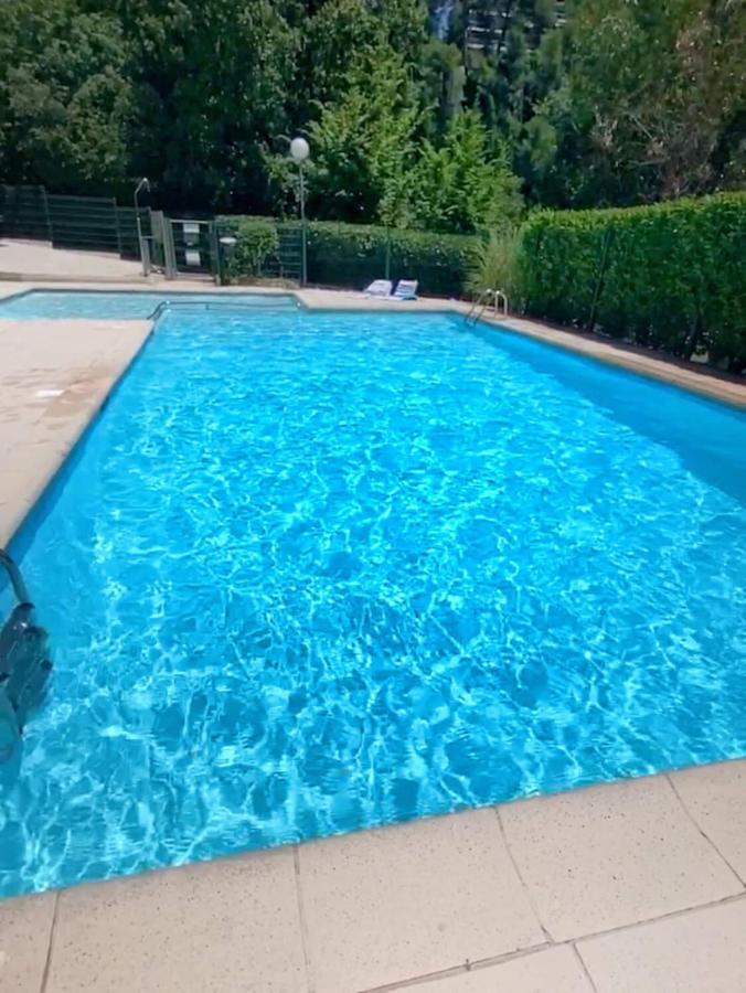Appartement Luxe - 3 pièces avec vue mer, piscine et tennis Nice Extérieur photo